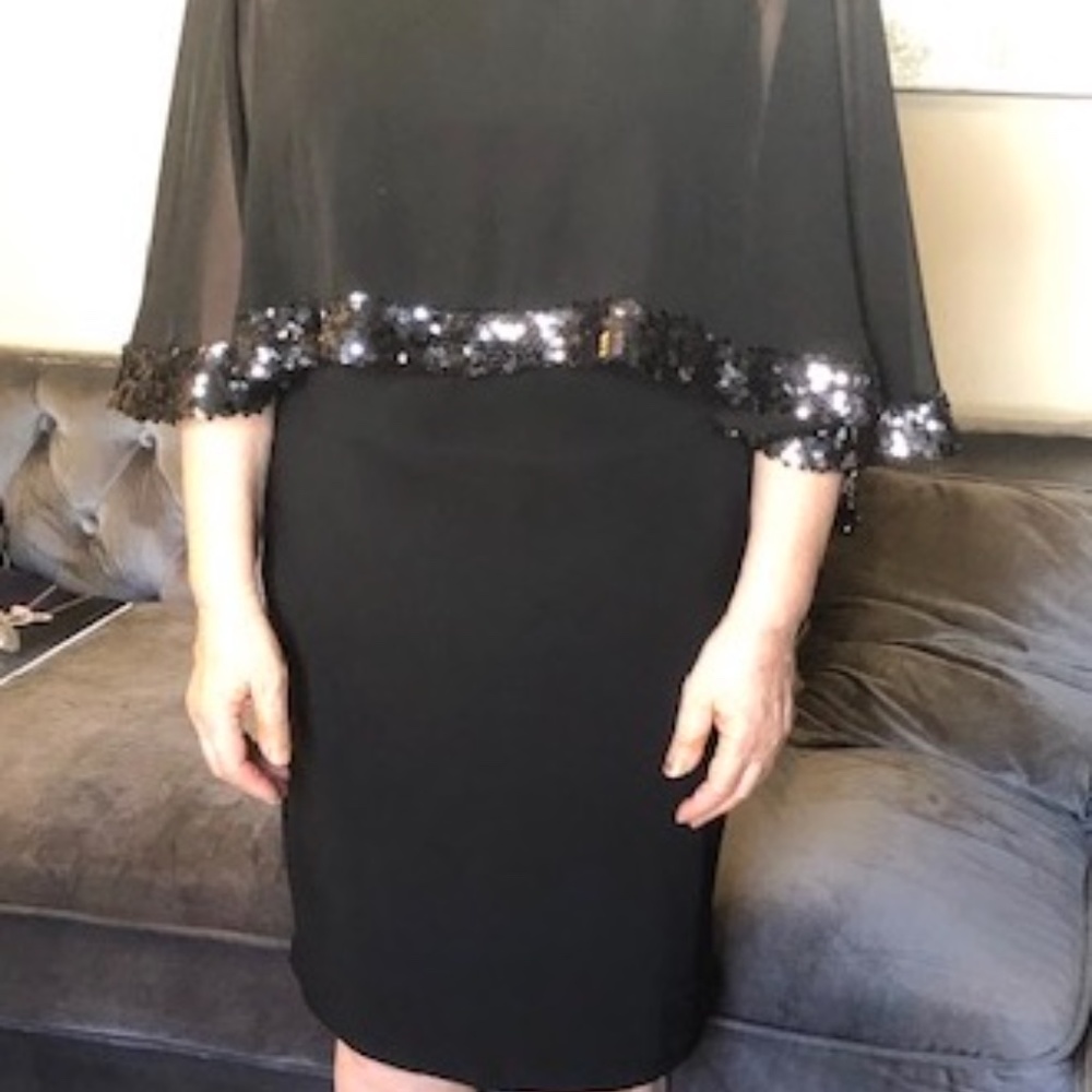 WOMEN'S evening dress, black sleeveless dress